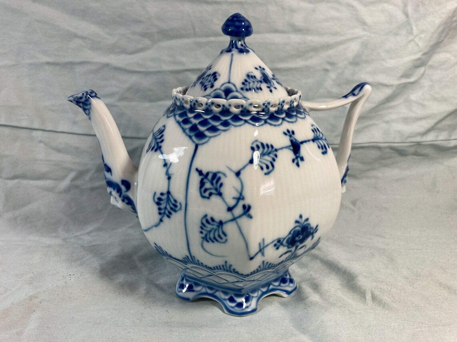 Vintage Royal Copenhagen Blue Fluted Full Lace Teapot #1118