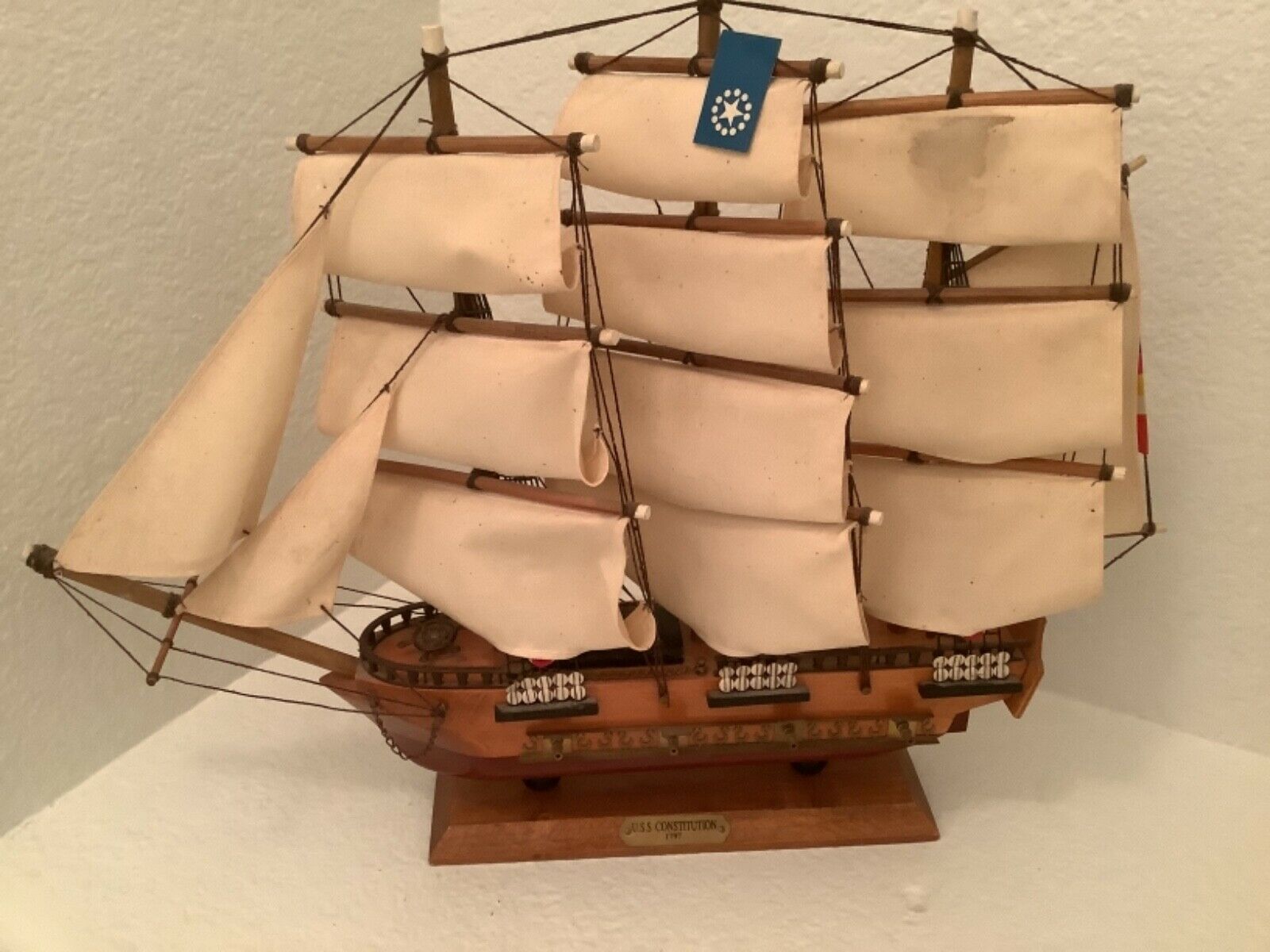 Vintage Uss Constitution 1797 Wood Model Ship