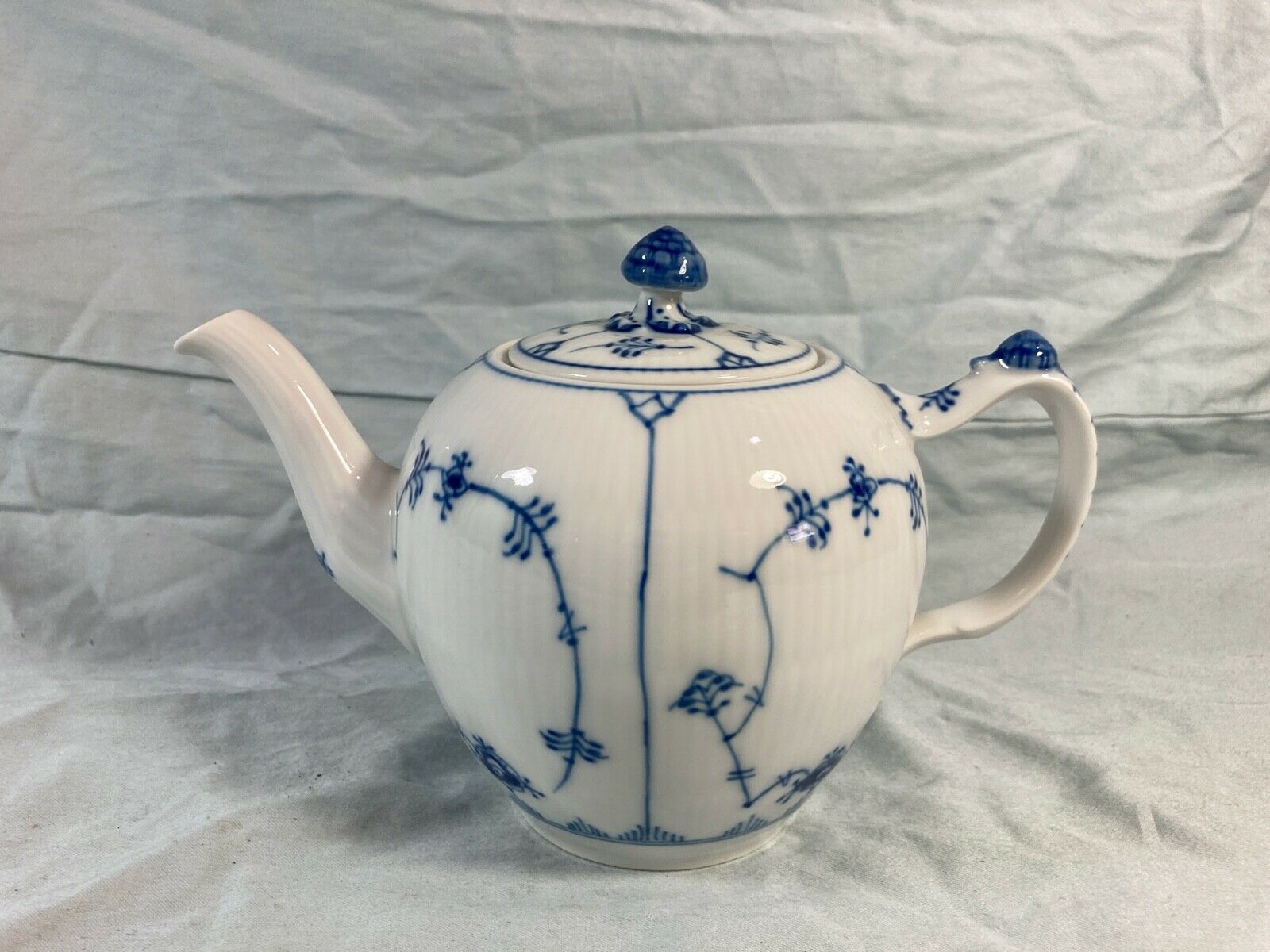 Vintage Royal Copenhagen Blue Fluted Plain Teapot #258